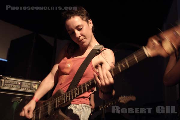 HEADWAR - 2014-06-07 - PARIS - Folie N6 - Parc de la Villette - Carine Donneger